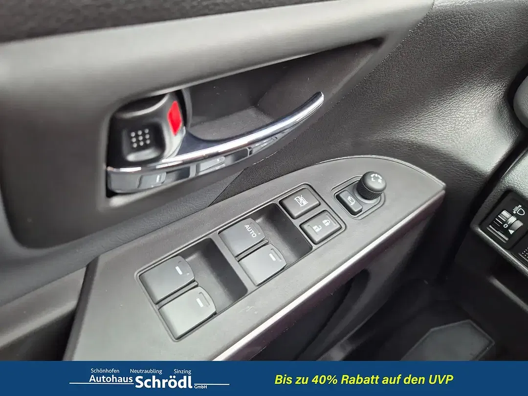 Suzuki S-Cross - Thumbnail 13