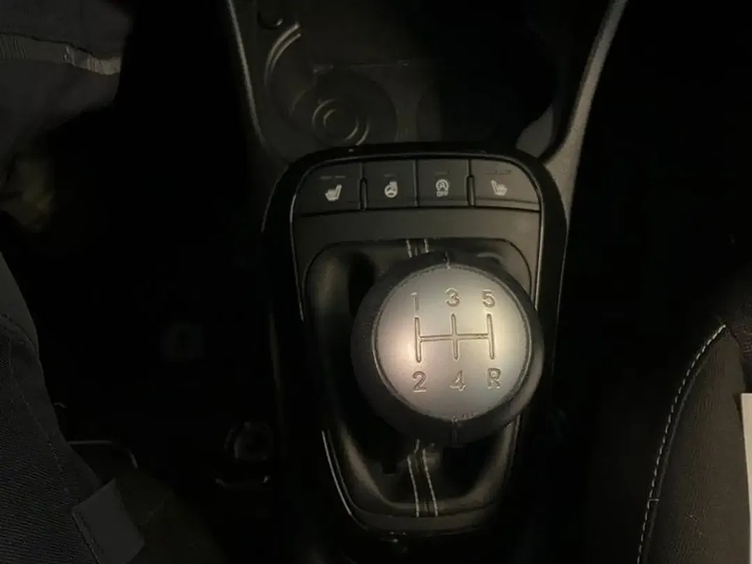 Kia Picanto - Thumbnail 8