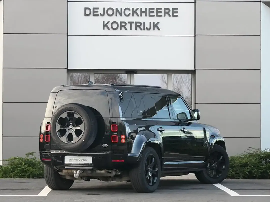 Land Rover Defender - Thumbnail 3