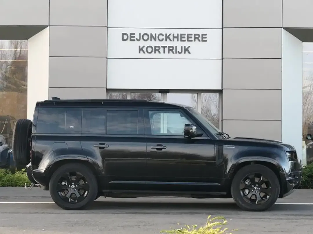 Land Rover Defender - Thumbnail 5