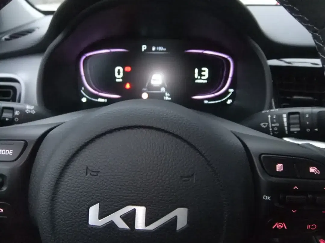 Kia Stonic - Thumbnail 2