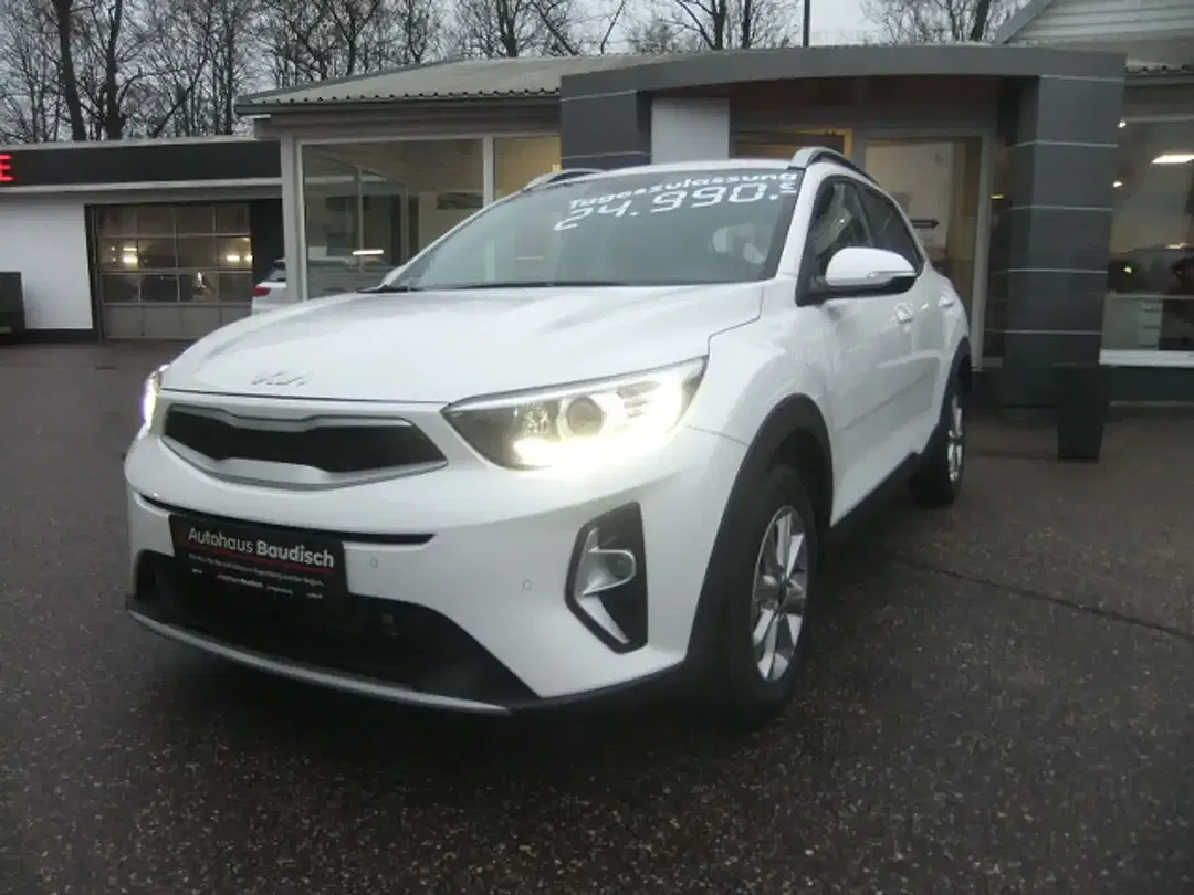 Kia Stonic - Thumbnail 9