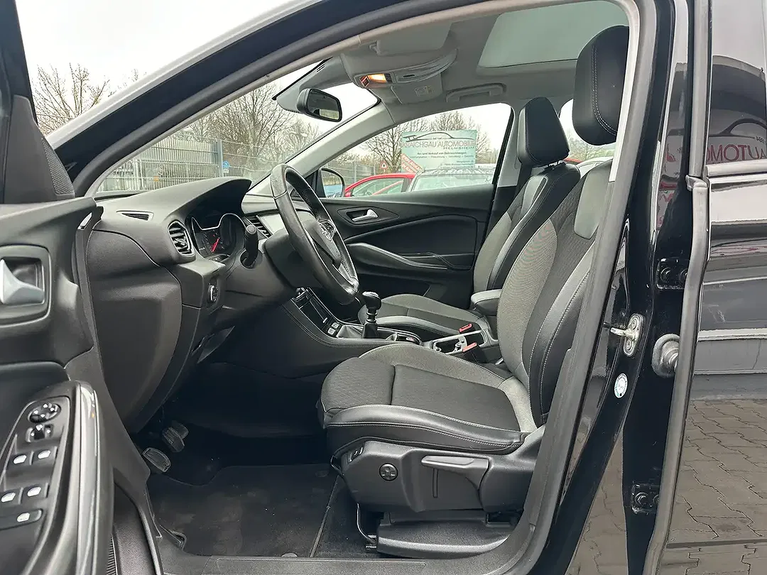 Opel Grandland X - Thumbnail 13