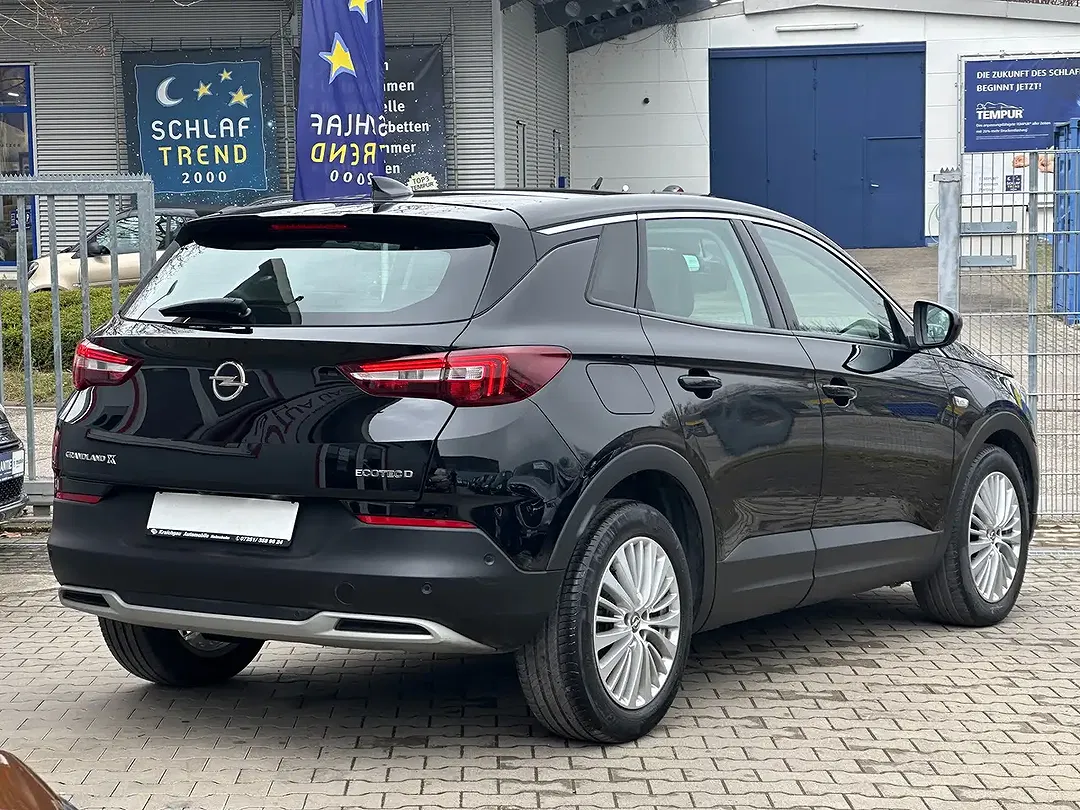 Opel Grandland X - Thumbnail 6