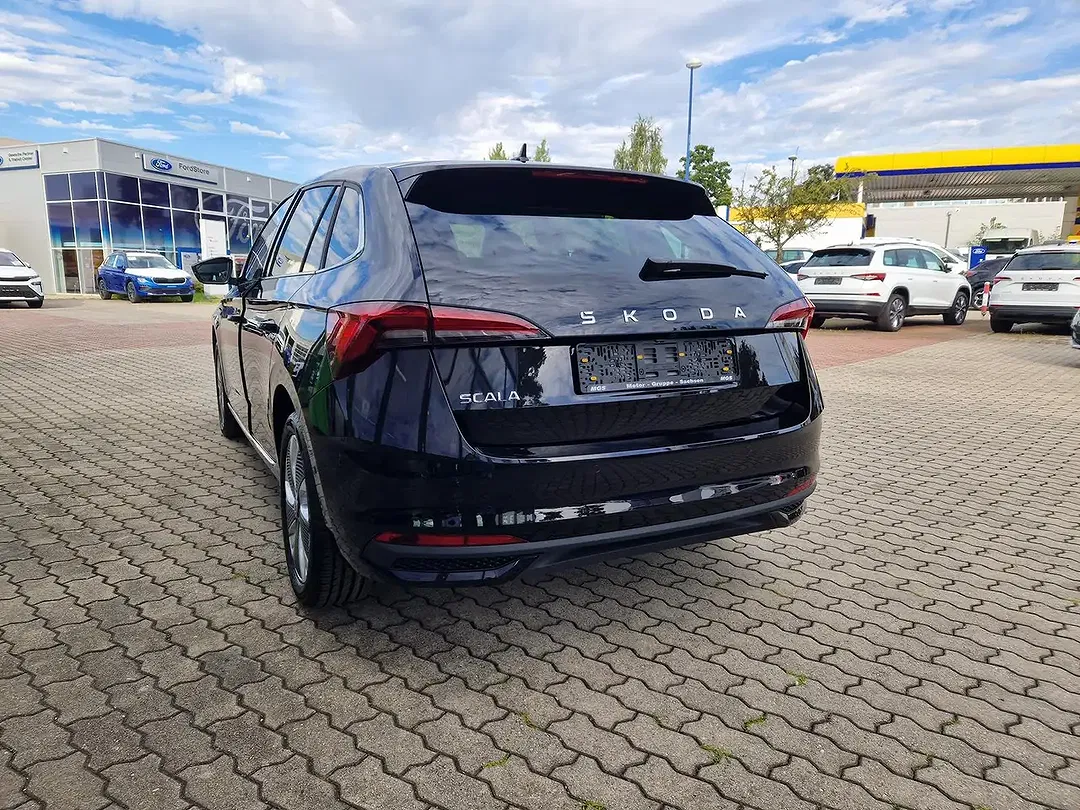Skoda Scala - Thumbnail 12
