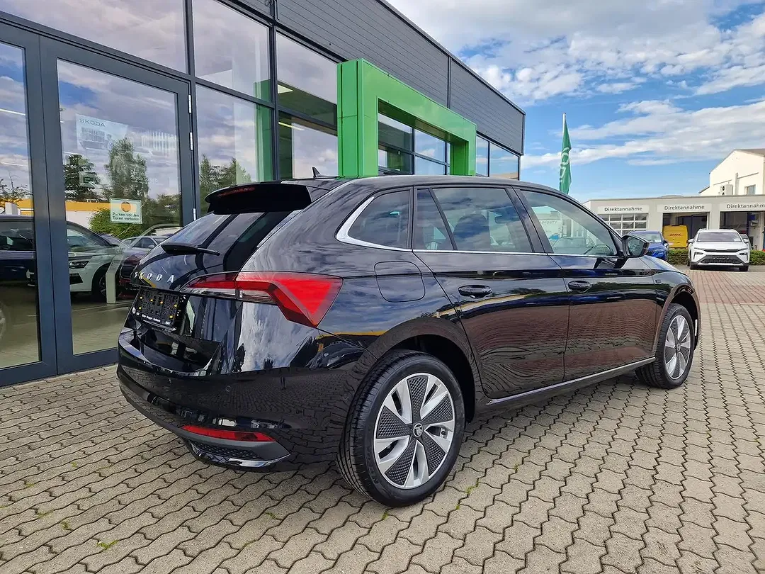 Skoda Scala - Thumbnail 3