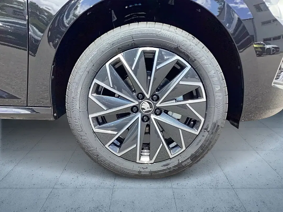 Skoda Kamiq - Thumbnail 7