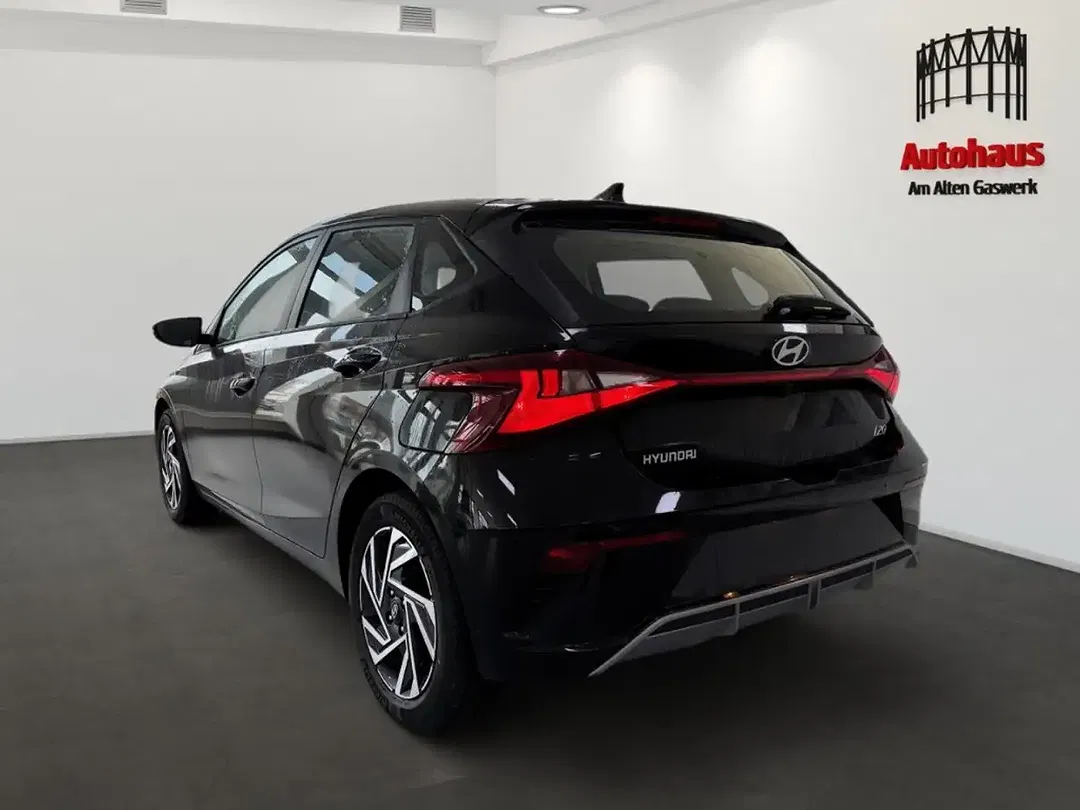 Hyundai i20 - Thumbnail 4