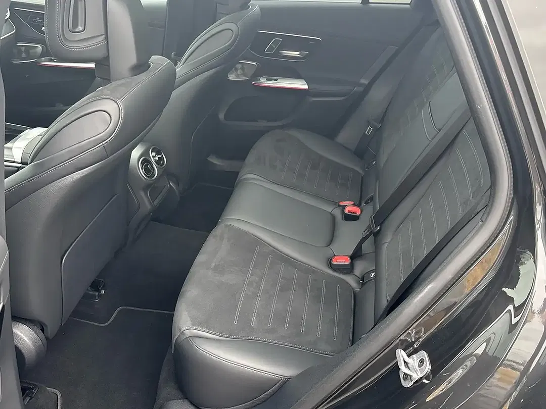 Mercedes-Benz GLC 220 - Thumbnail 14