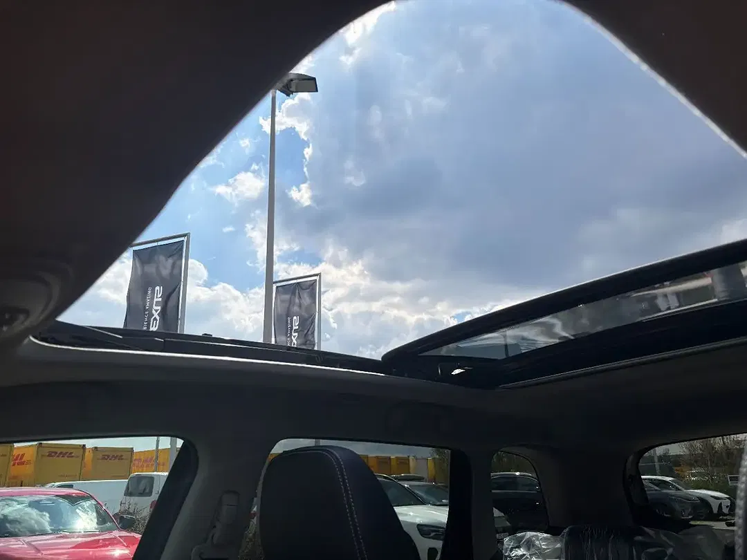 Suzuki Vitara - Thumbnail 7