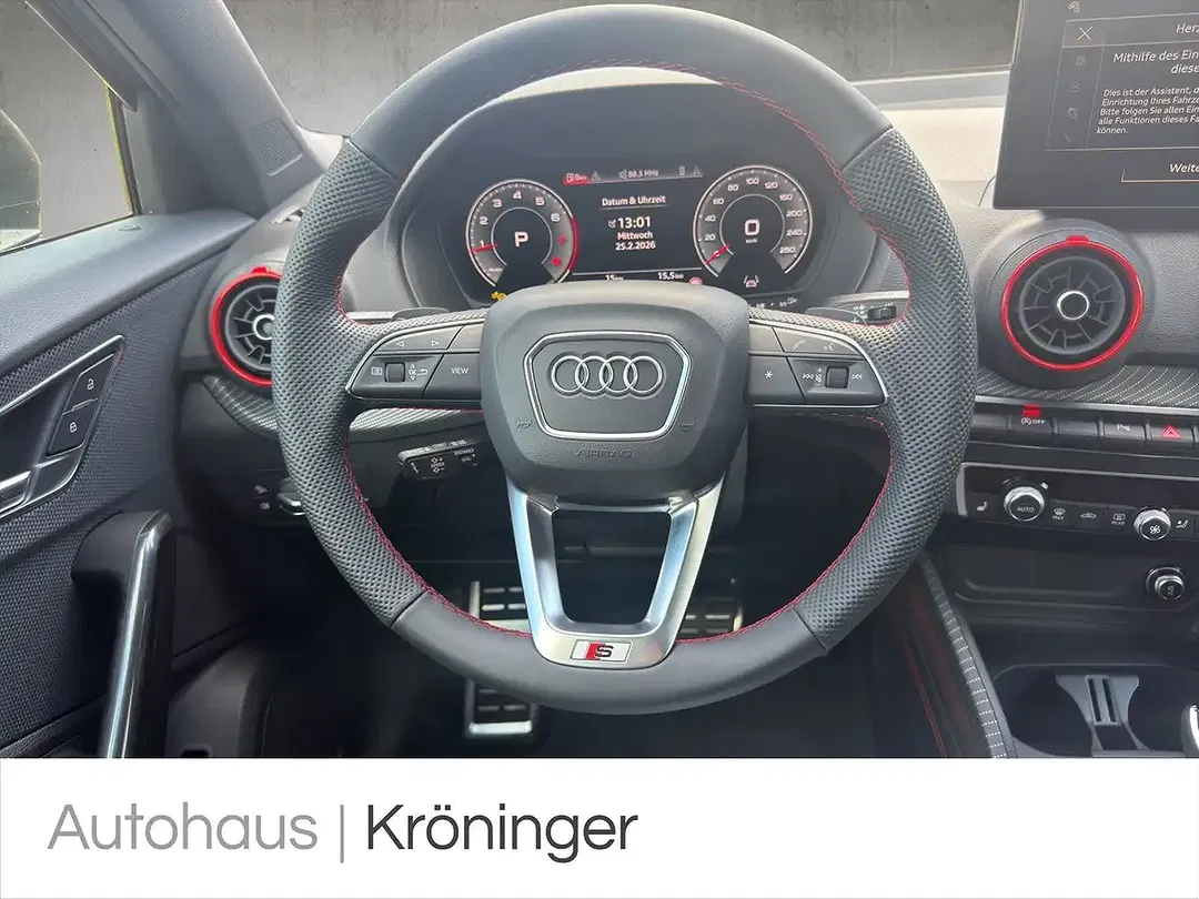 Audi Q2 - Thumbnail 11