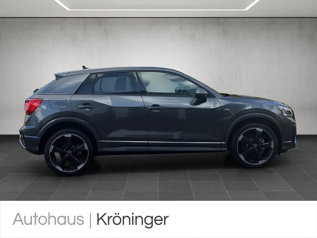 Audi Q2 - Thumbnail 4