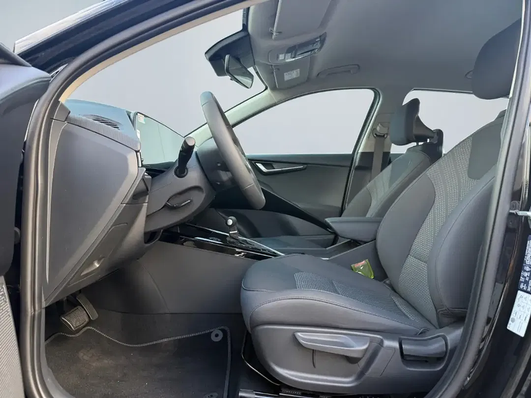Kia Niro - Thumbnail 9