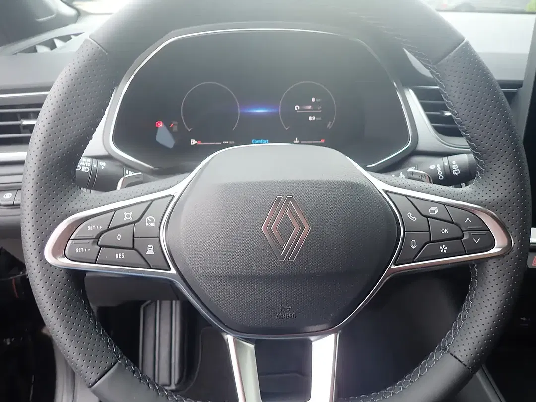Renault Captur - Thumbnail 10