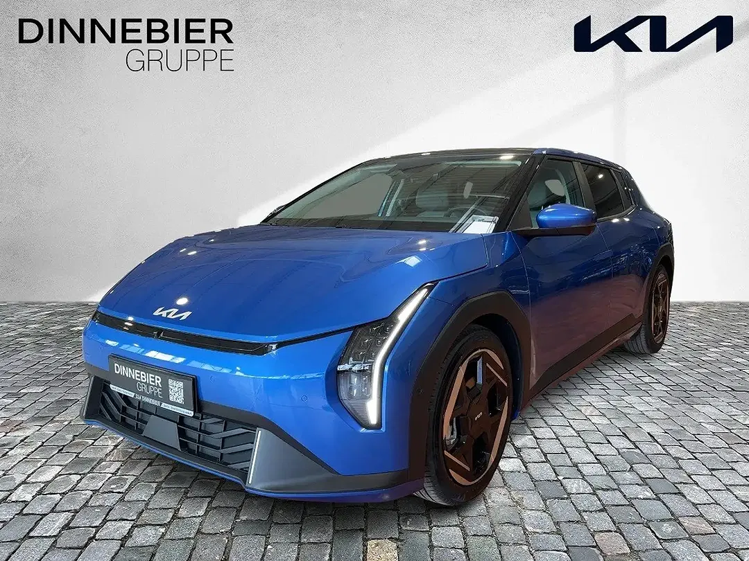 Kia EV4 - Thumbnail 1