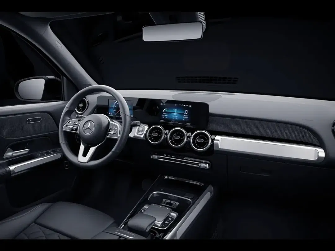 Mercedes-Benz GLB 200 - Thumbnail 12