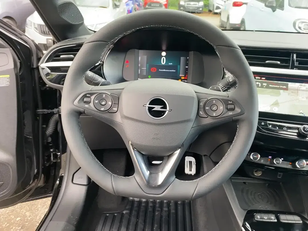 Opel Corsa - Thumbnail 11