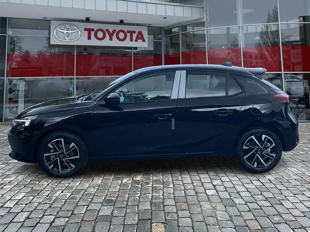 Opel Corsa - Thumbnail 2
