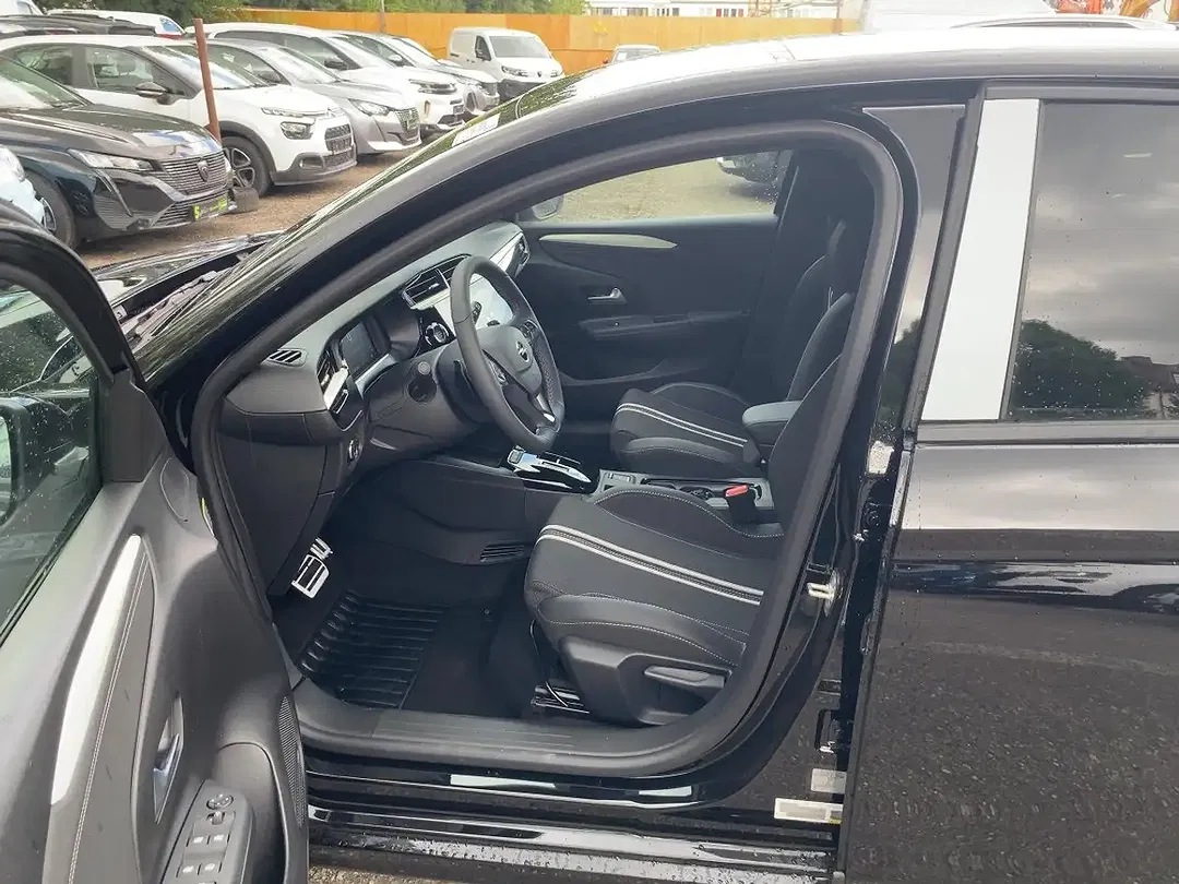 Opel Corsa - Thumbnail 8