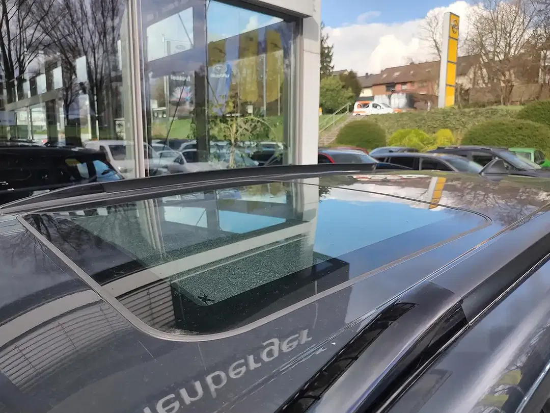 Subaru Forester - Thumbnail 9