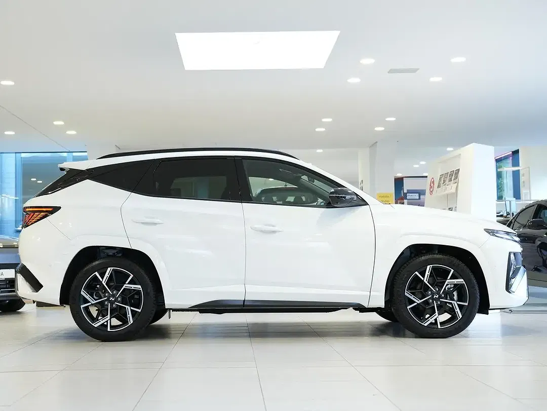 Hyundai TUCSON - Thumbnail 12