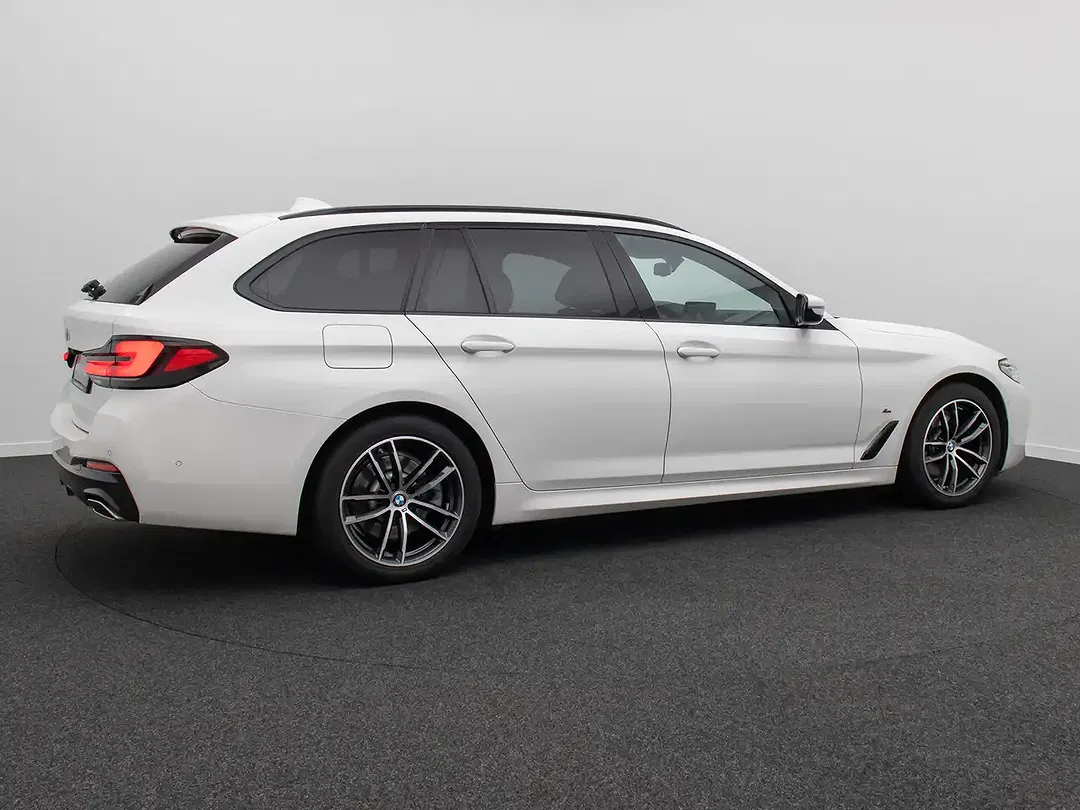 BMW 520 - Thumbnail 6