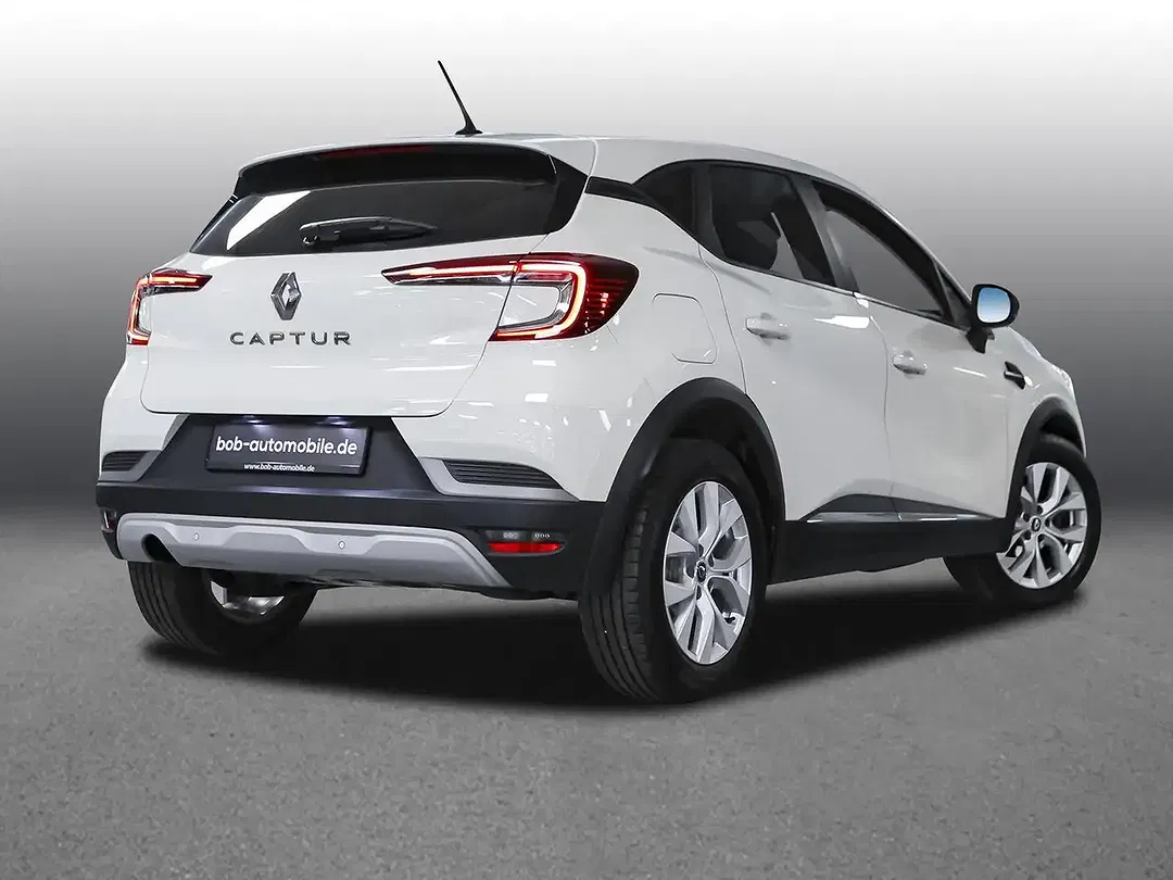 Renault Captur - Thumbnail 2