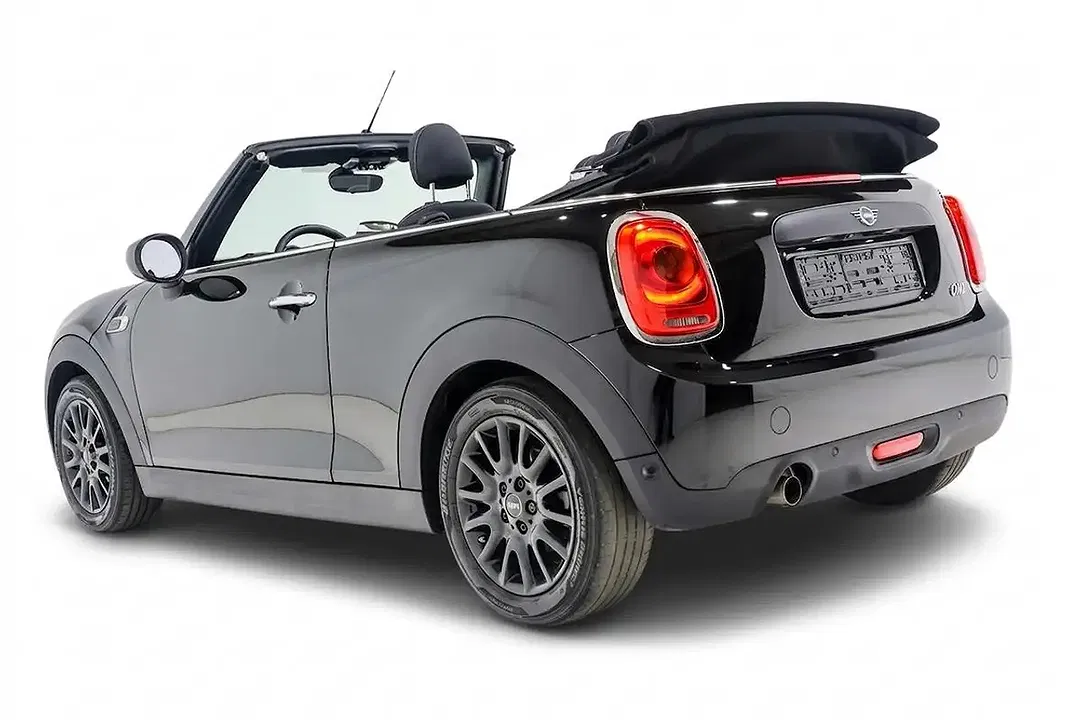 MINI One Cabrio - Thumbnail 4