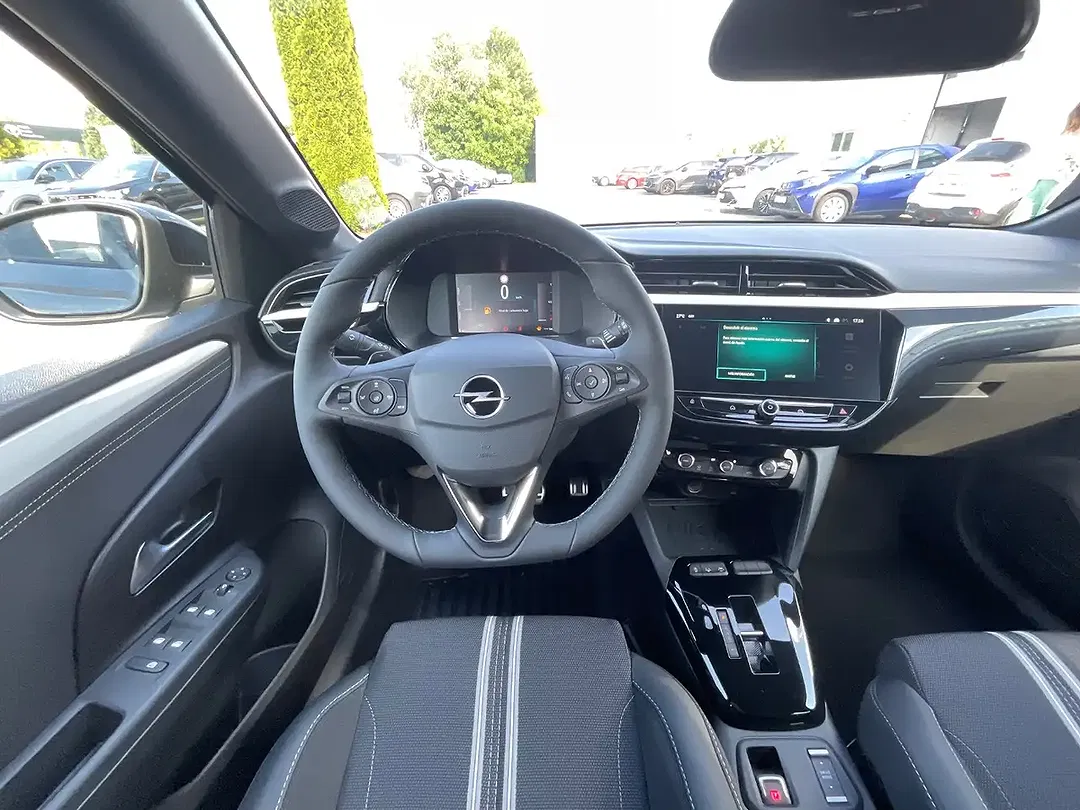 Opel Corsa - Thumbnail 10