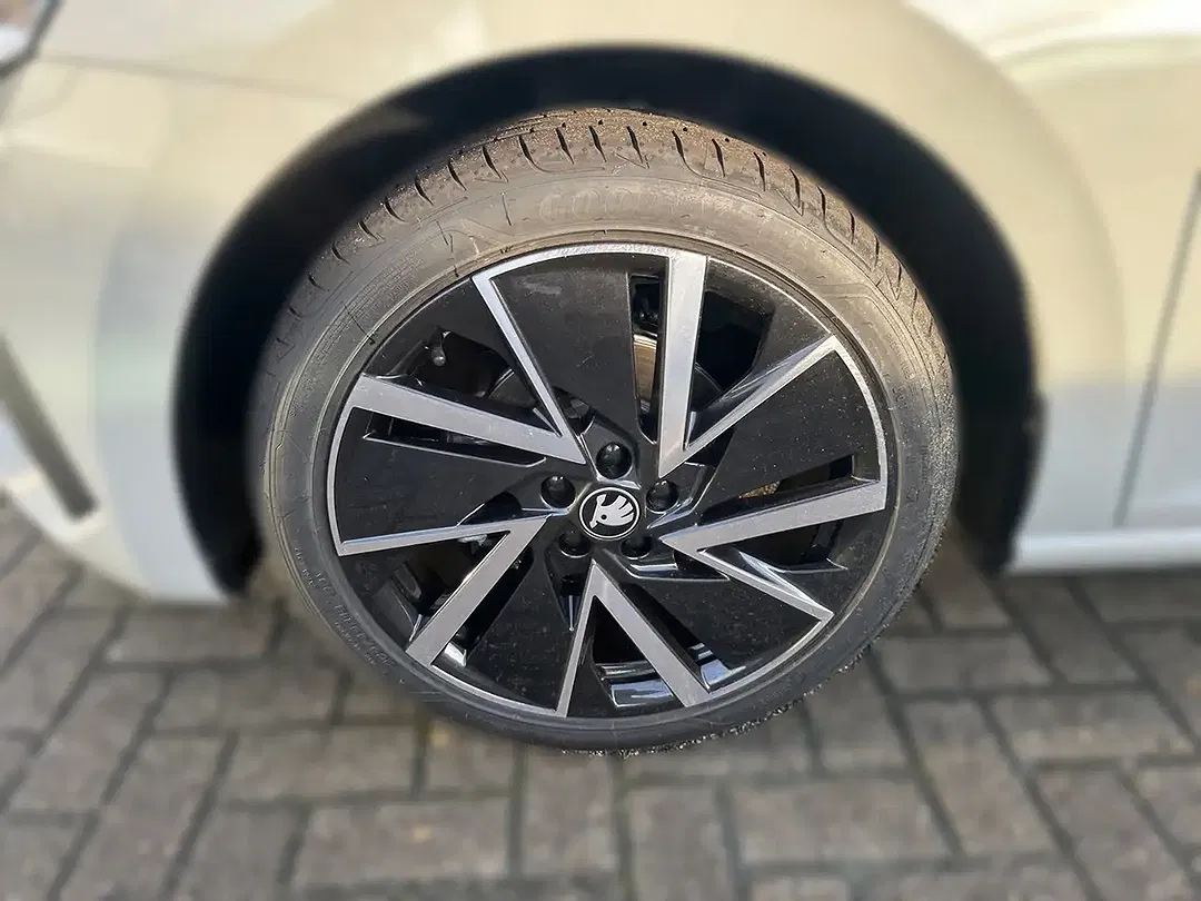 Skoda Scala - Thumbnail 5