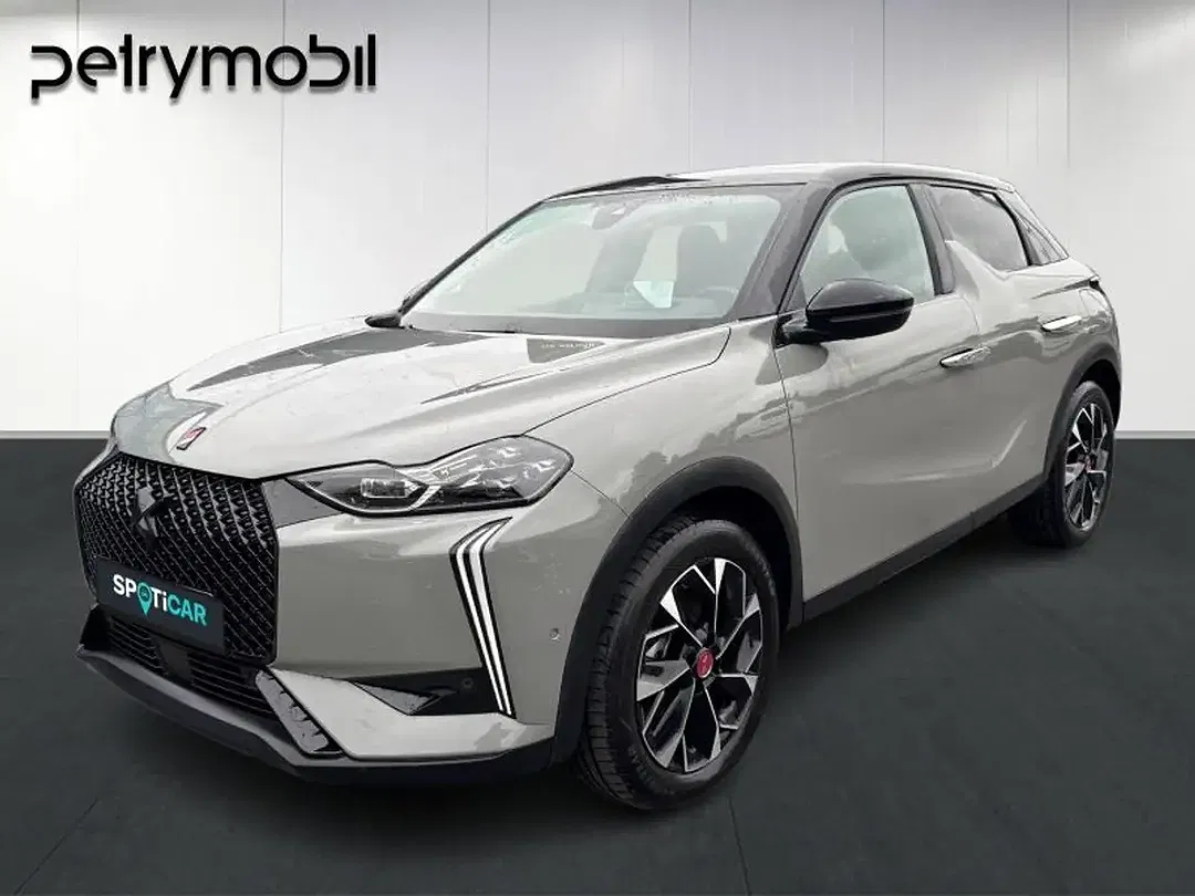DS Automobiles DS 3 - Thumbnail 1