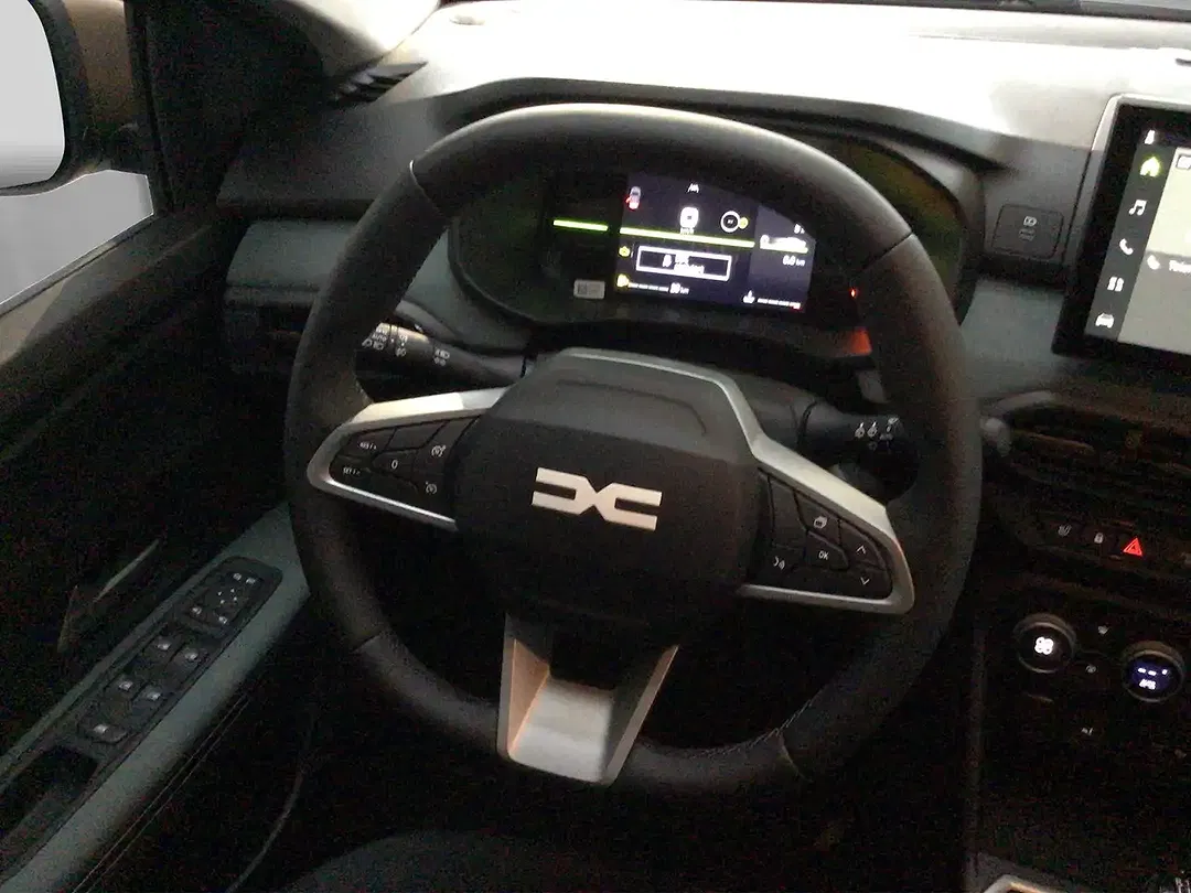 Dacia Sandero - Thumbnail 13