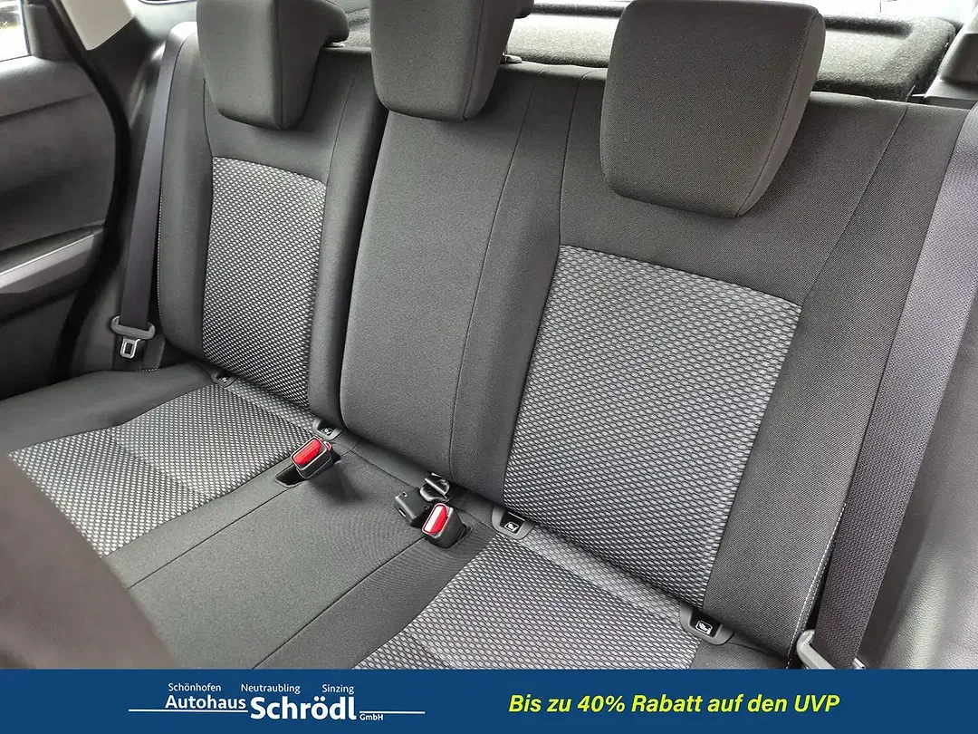 Suzuki Vitara - Thumbnail 11