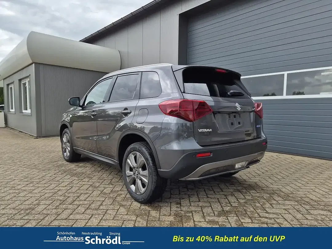 Suzuki Vitara - Thumbnail 3