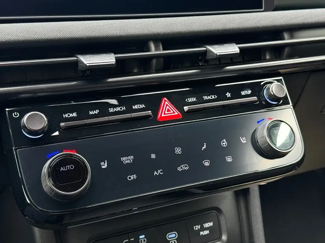 Hyundai TUCSON - Thumbnail 11