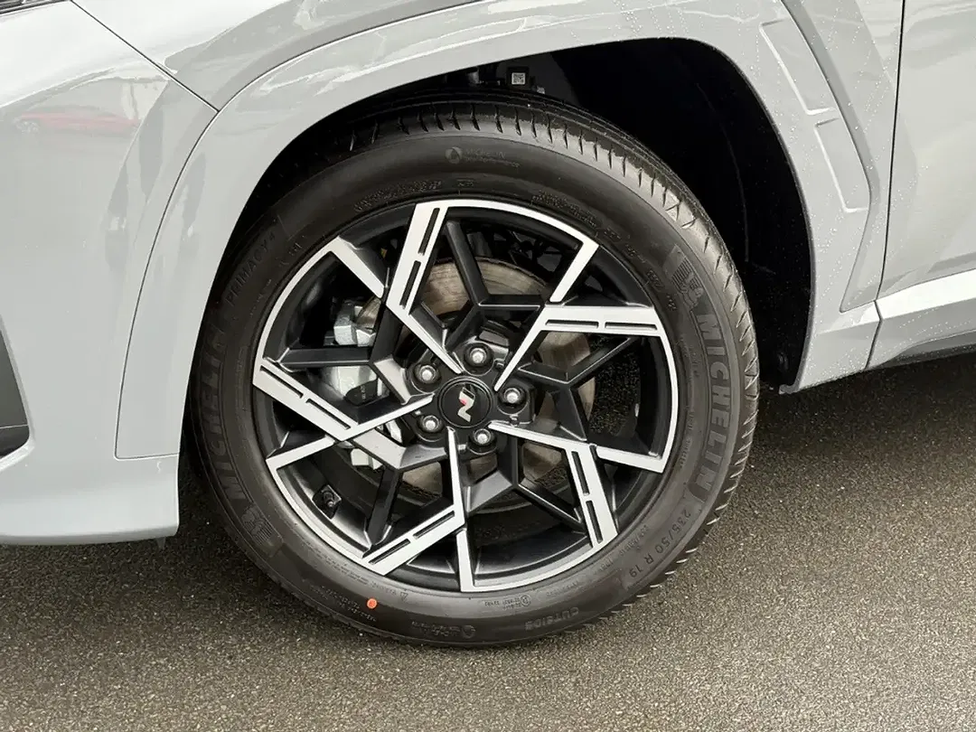 Hyundai TUCSON - Thumbnail 3