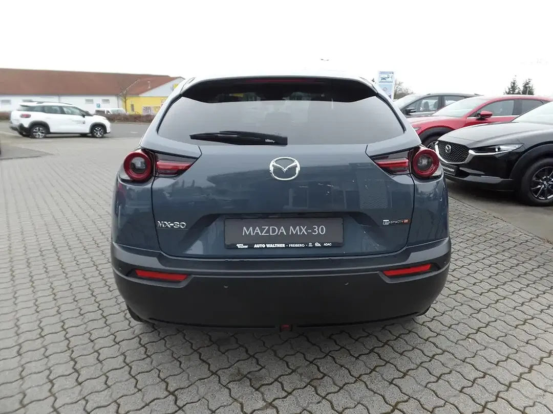 Mazda MX-30 - Thumbnail 10
