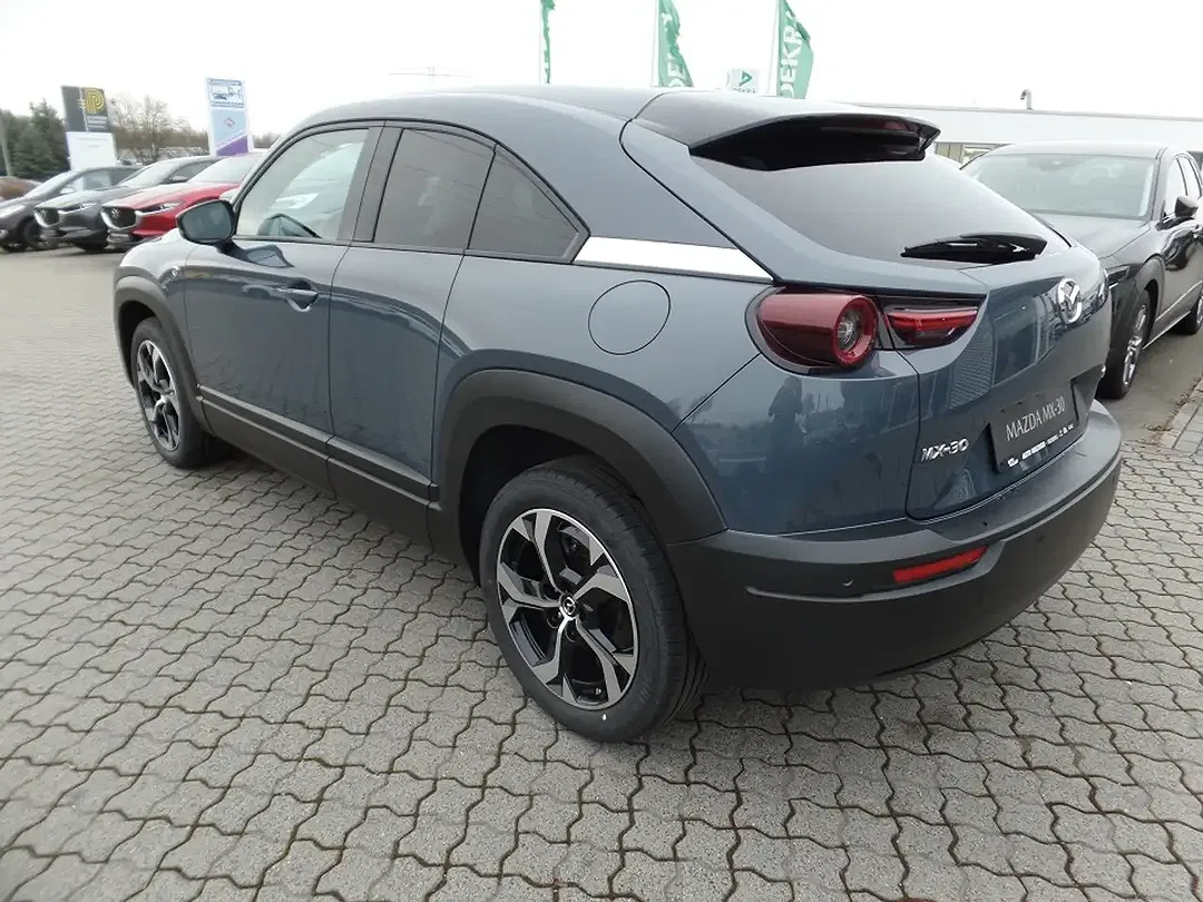 Mazda MX-30 - Thumbnail 8