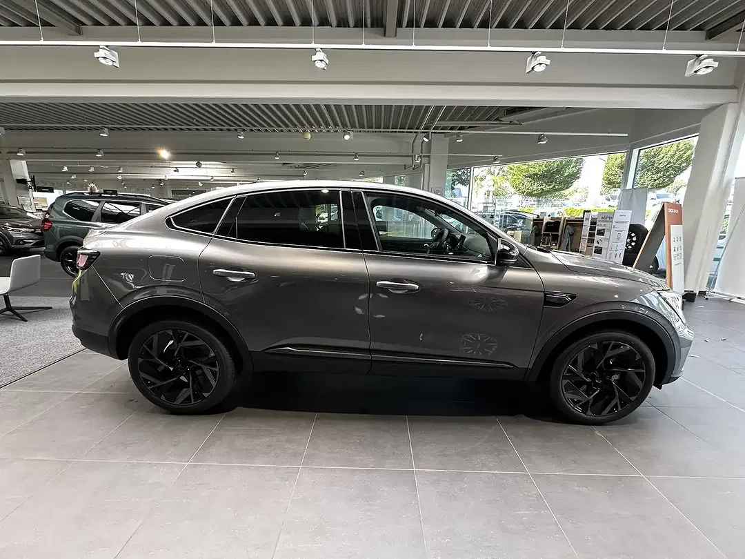 Renault Arkana - Thumbnail 10