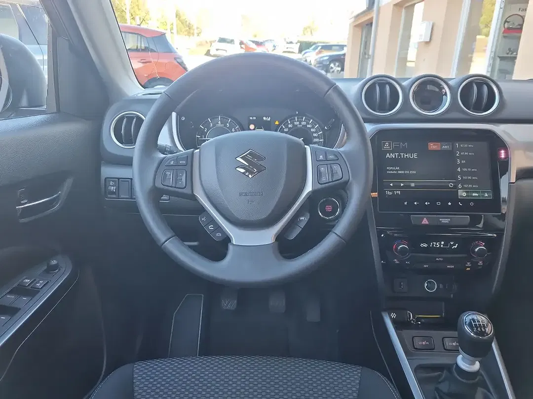 Suzuki Vitara - Thumbnail 18