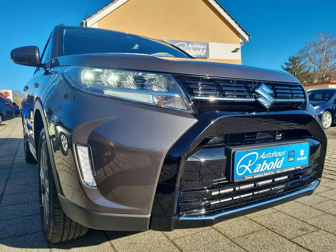 Suzuki Vitara - Thumbnail 8