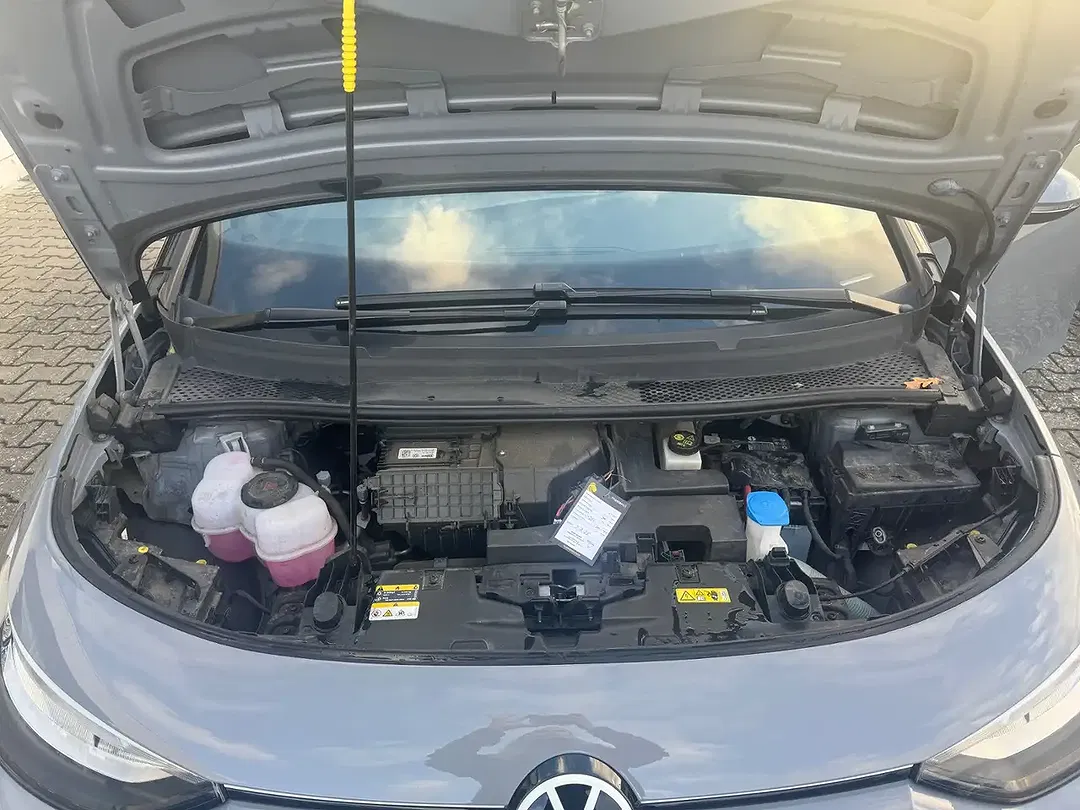 Volkswagen ID.3 - Thumbnail 12
