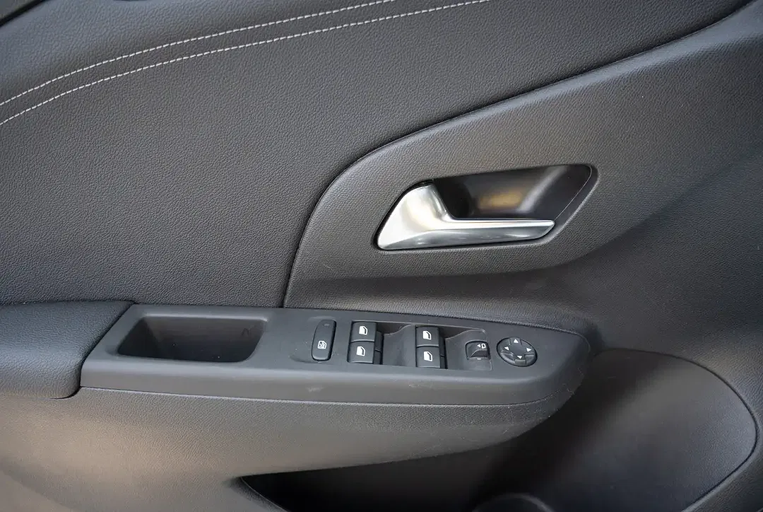 Opel Corsa - Thumbnail 13