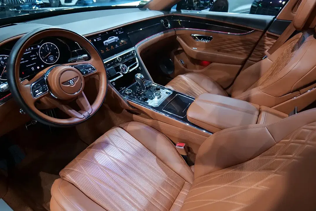Bentley Flying Spur - Thumbnail 14