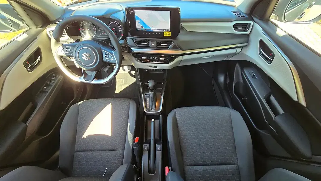Suzuki Swift - Thumbnail 11