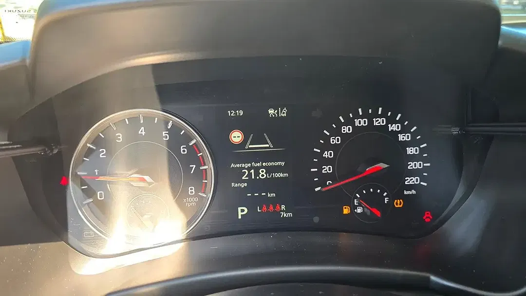 Suzuki Swift - Thumbnail 15