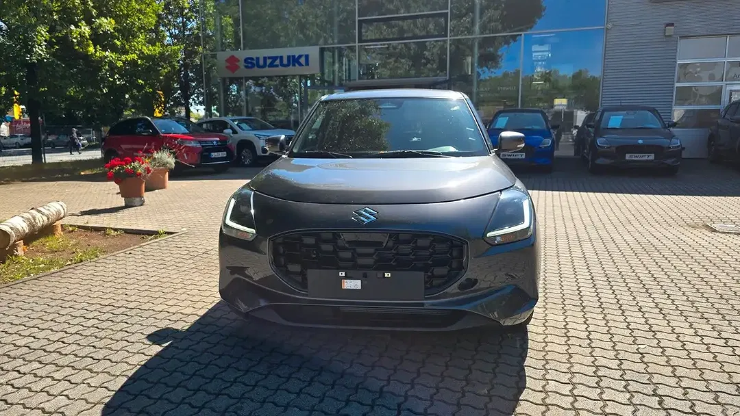 Suzuki Swift - Thumbnail 3