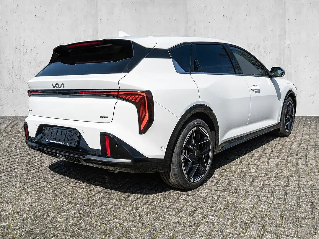 Kia K4 - Thumbnail 2