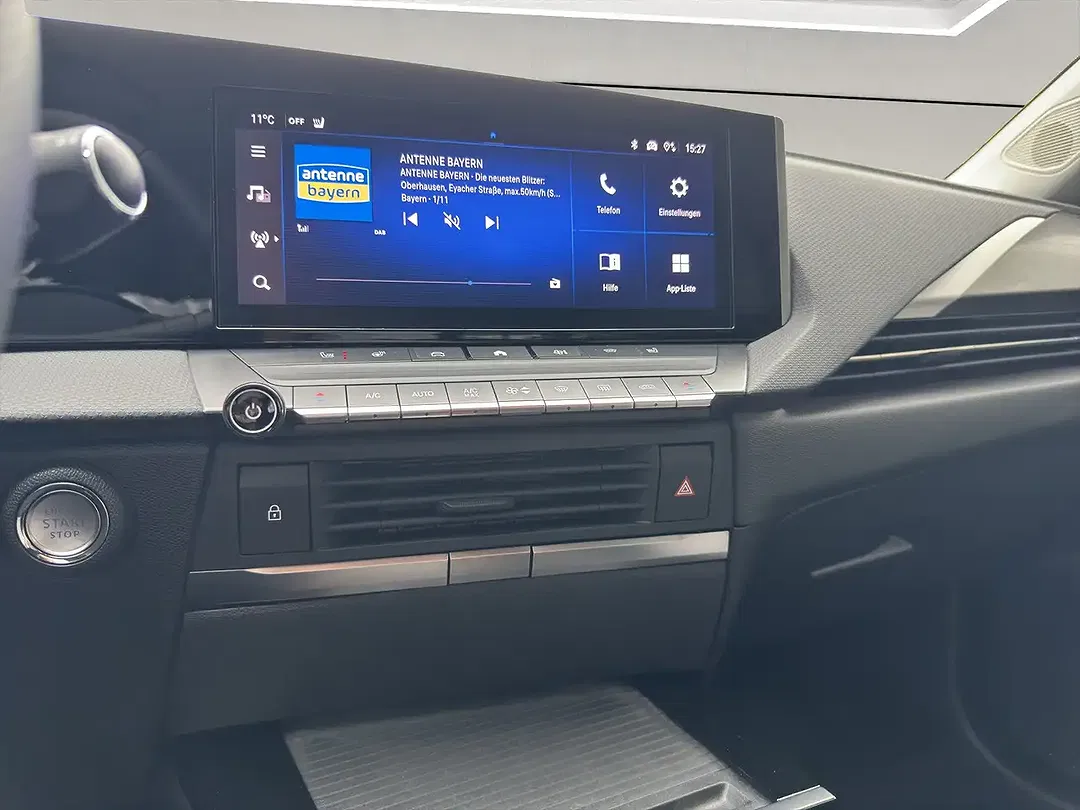 Opel Astra - Thumbnail 9