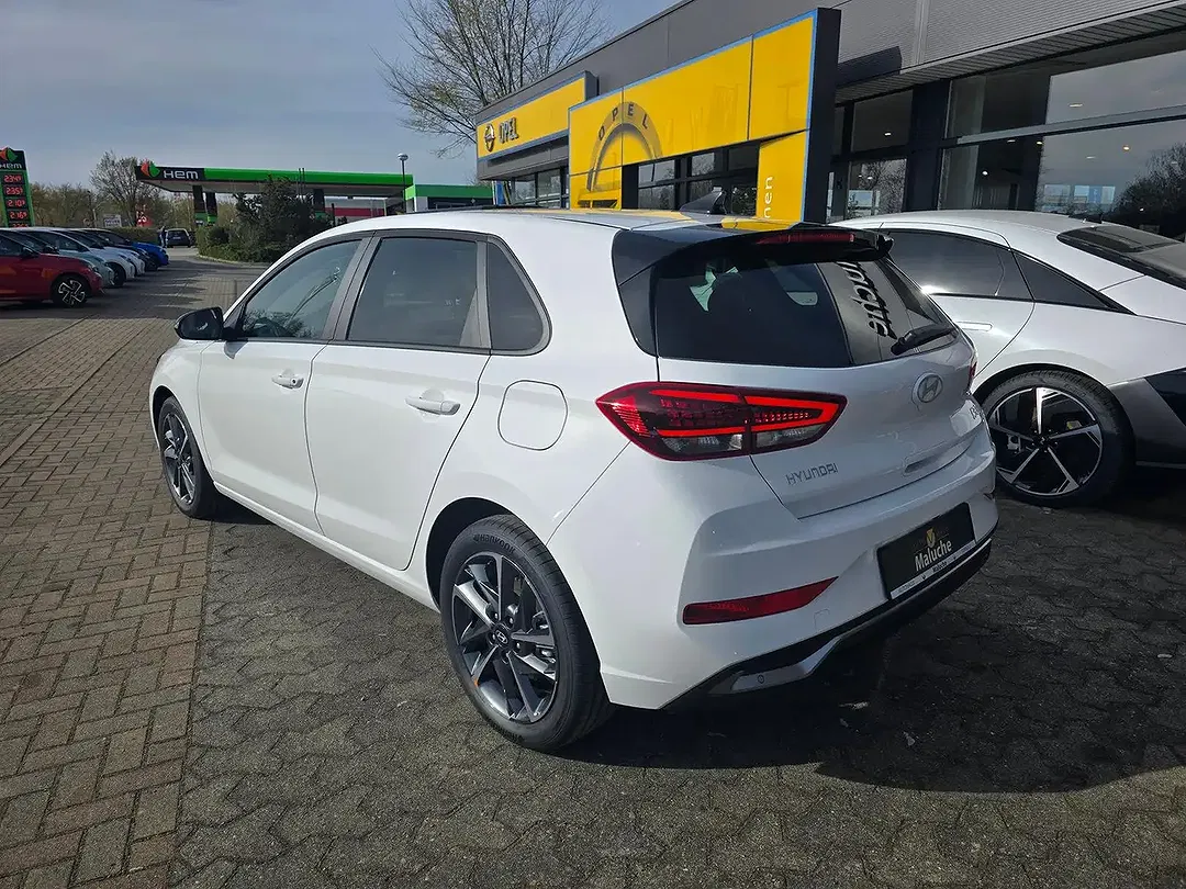 Hyundai i30 - Thumbnail 6